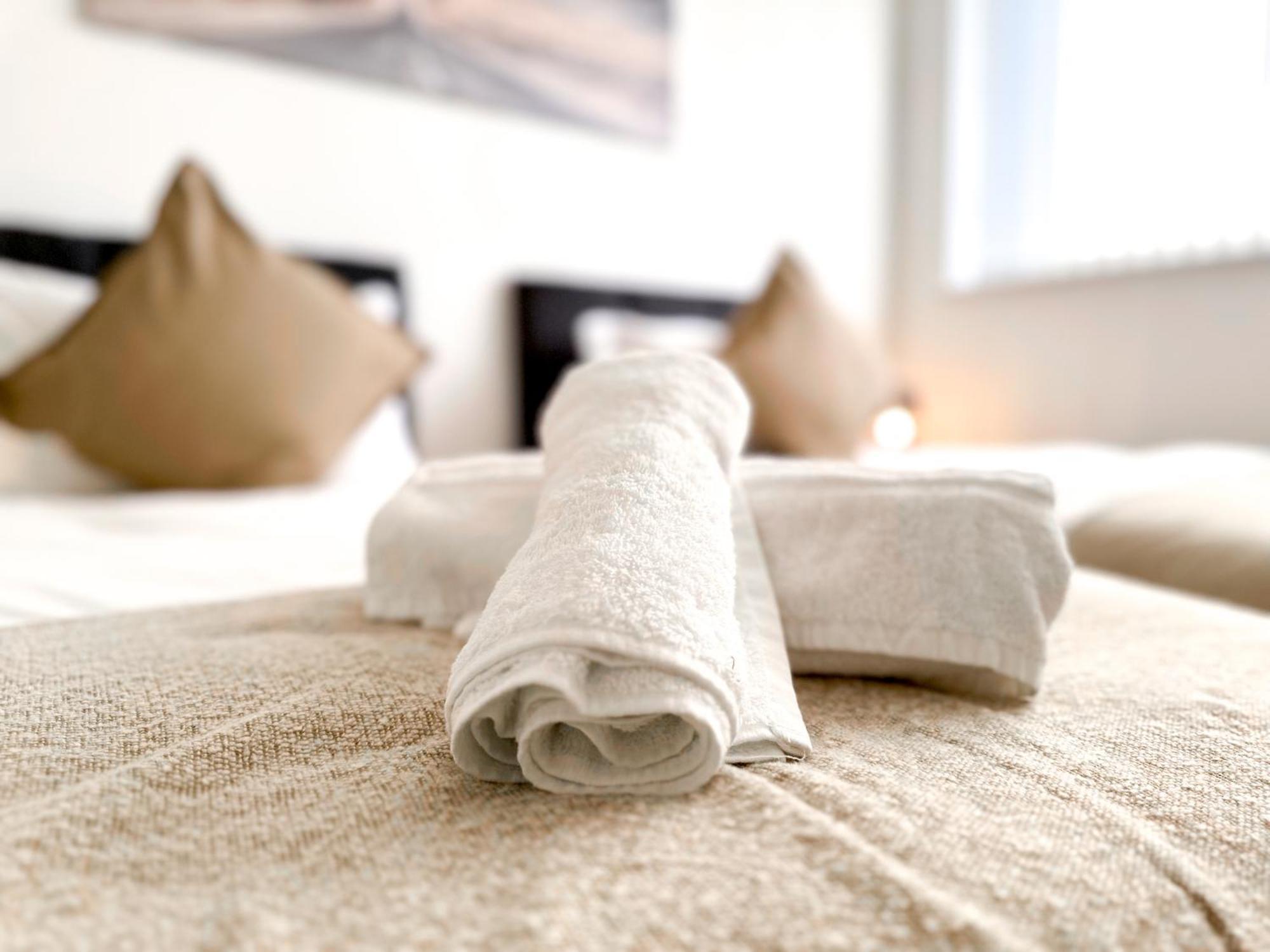 Contemporary And Cosy Birmingham Apartment- Free Parking & Wi-Fi エクステリア 写真